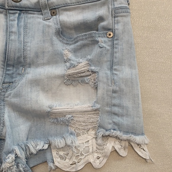 American Eagle Outfiters Shorts with Lace pockets - Picture 2 of 7